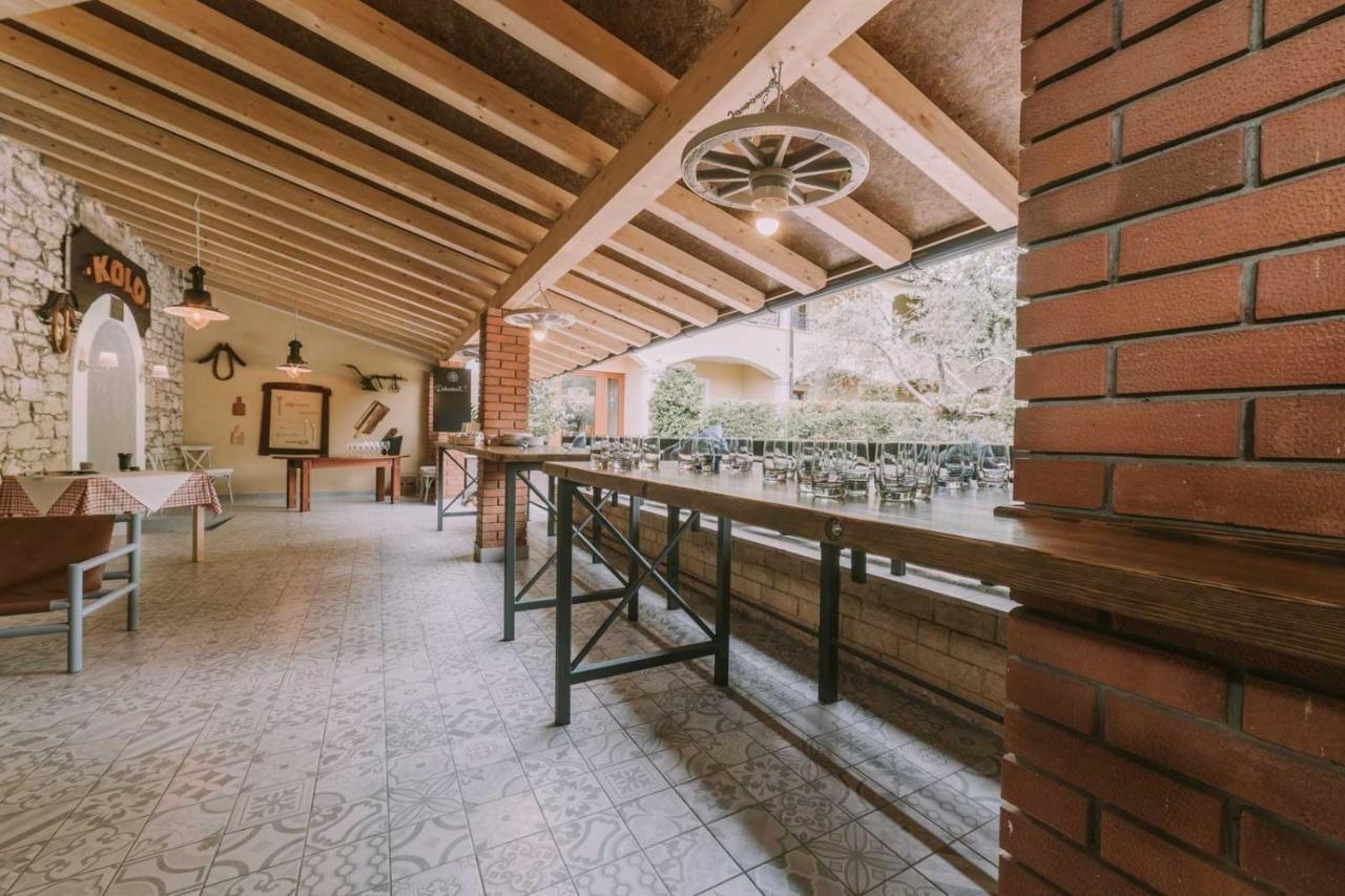 Bed And Breakfast Kolo Adults Only Buzinija Exterior photo