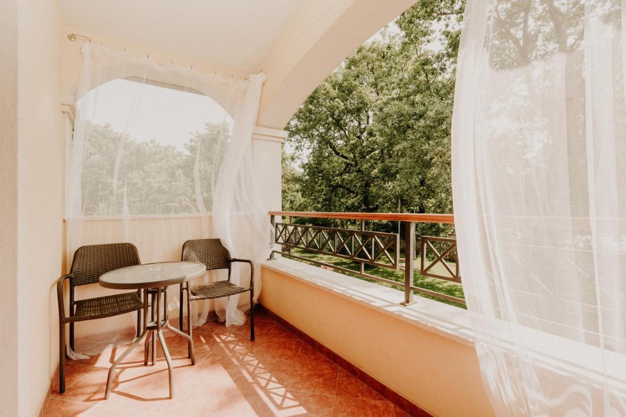 Bed And Breakfast Kolo Adults Only Buzinija Exterior photo